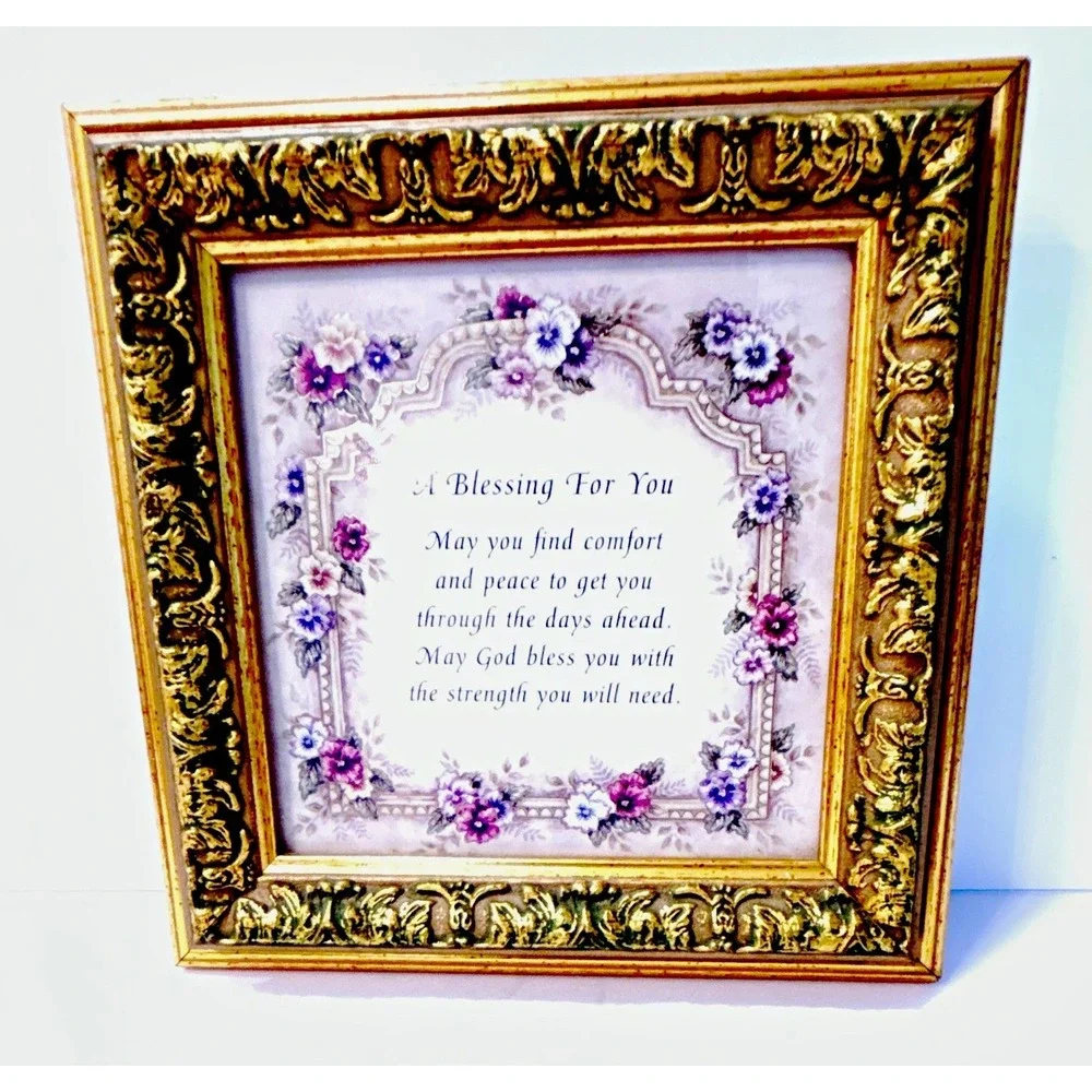 Heartfelt, Inc Ornate Gold Floral Wood 4x5 Photo Frame Clear Glass Easel Back